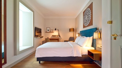 Voco® Den Haag Hotel